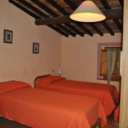 Hotel Il Gatto E La Volpe Gambassi Terme Pokoj fotografie